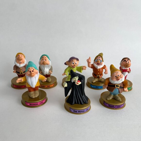 2002 Disney McDonalds Snow White 7 Dwarves Witch Happy Meal Toys - Picture 1 of 7